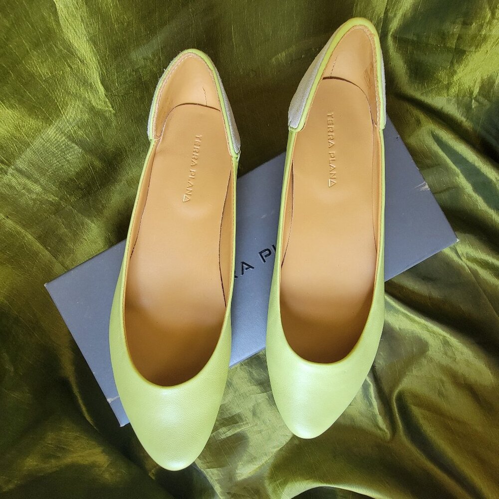 Terra Plana Green Flats Size 37
